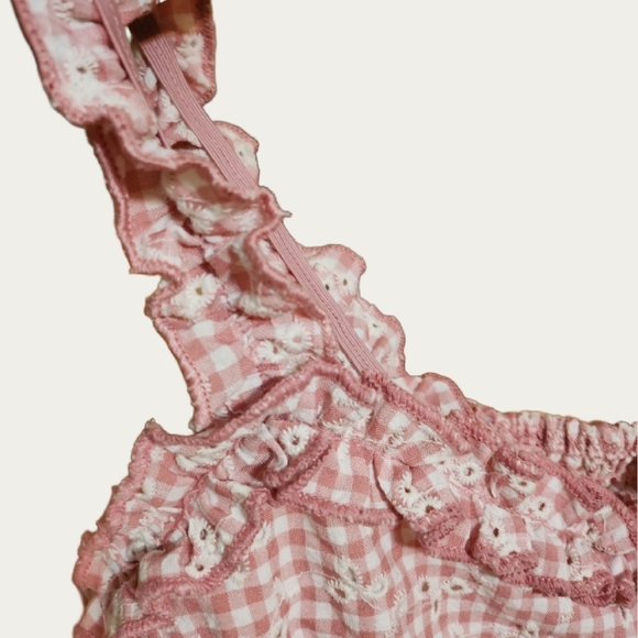 COQUETTE Feminine GINGHAM Eyelet PINK Ruffled Women's CROP Top CAMI EUC - Picture 3 of 7